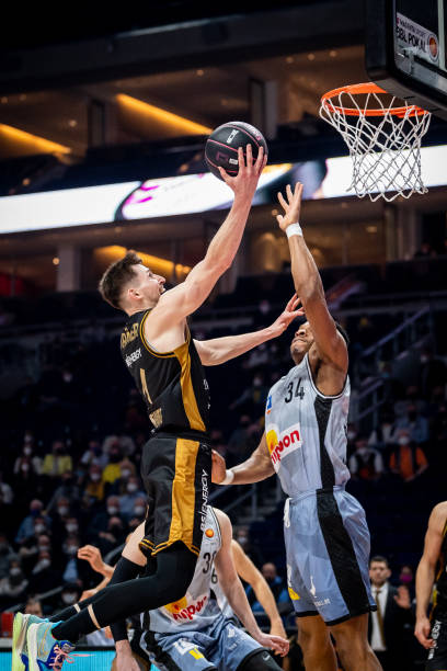 投和篮下强 投和篮下强