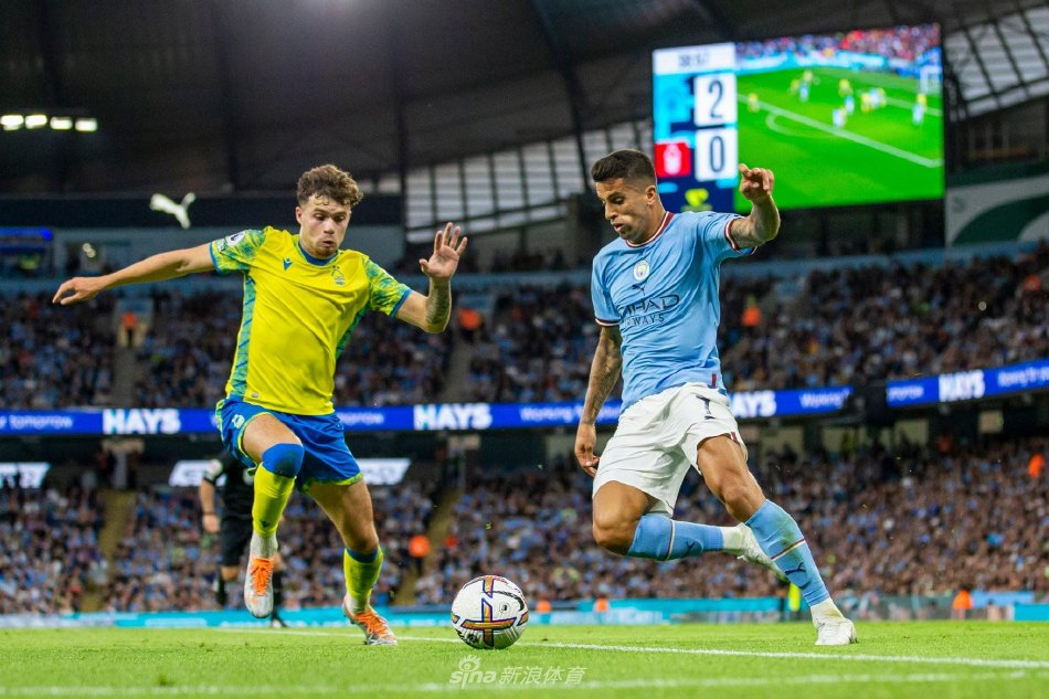 持高度专注 持高度专注