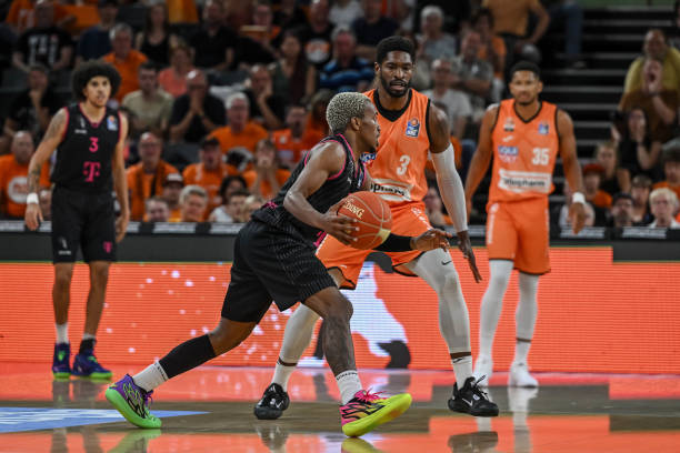 泰山队队员 泰山队队员