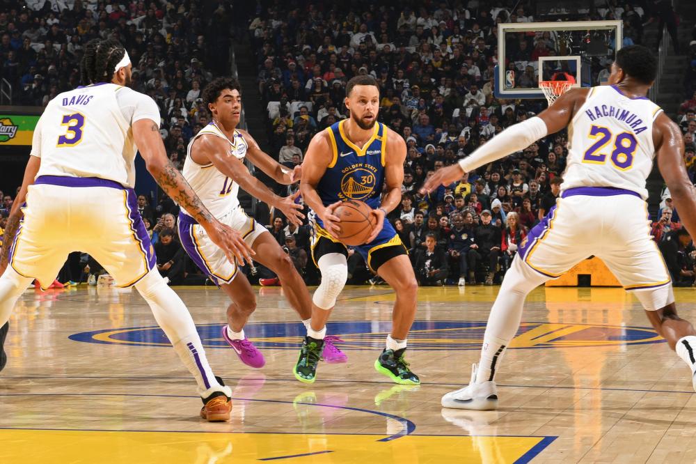 有条不紊地 有条不紊地