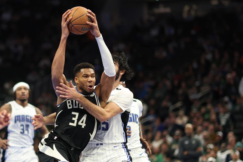 英超的履历 英超的履历